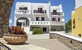 Pyrgos Beach (Golden Coast)