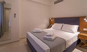 Achilles Hill (incl. auto)