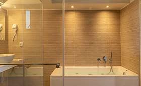 Achilles Hill (incl. auto)