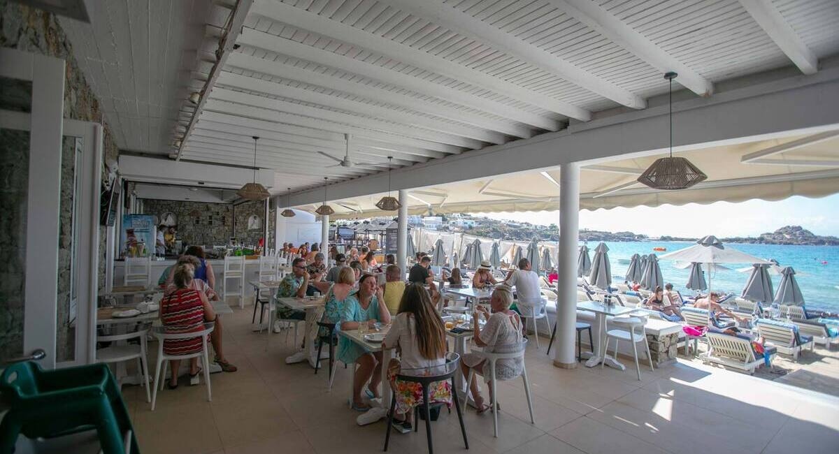 Acrogiali Beach Hotel