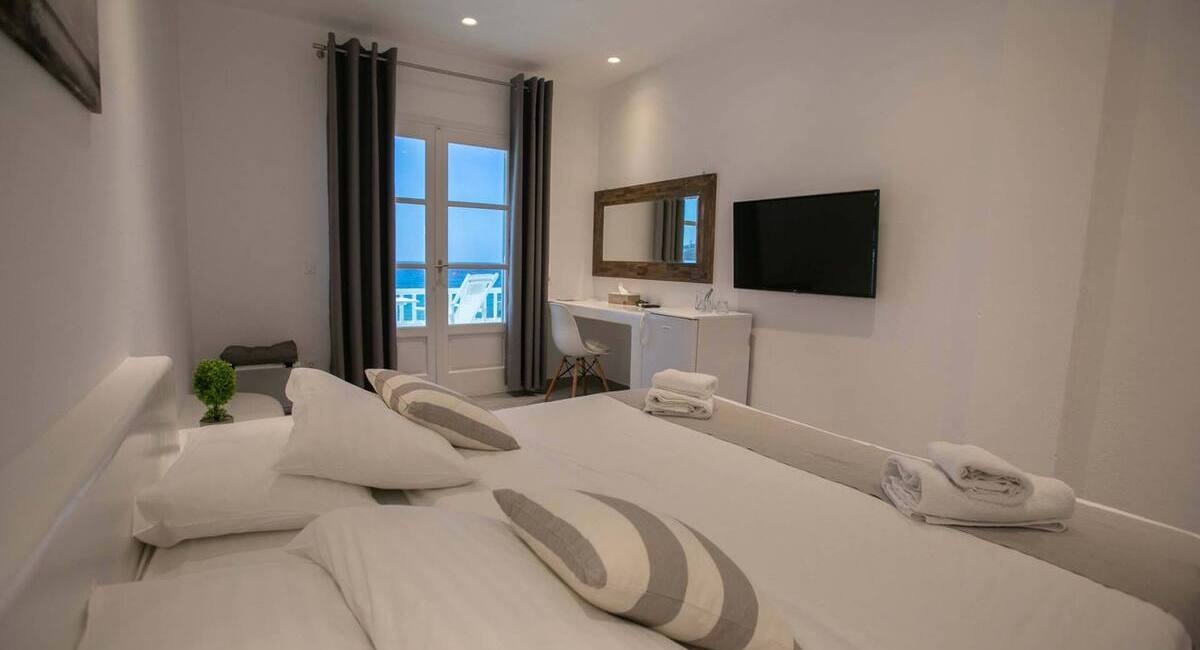 Acrogiali Beach Hotel