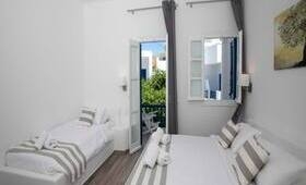 Acrogiali Beach Hotel