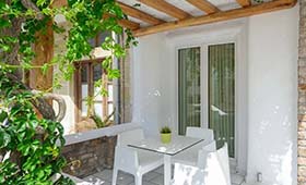 Adriani Hotel