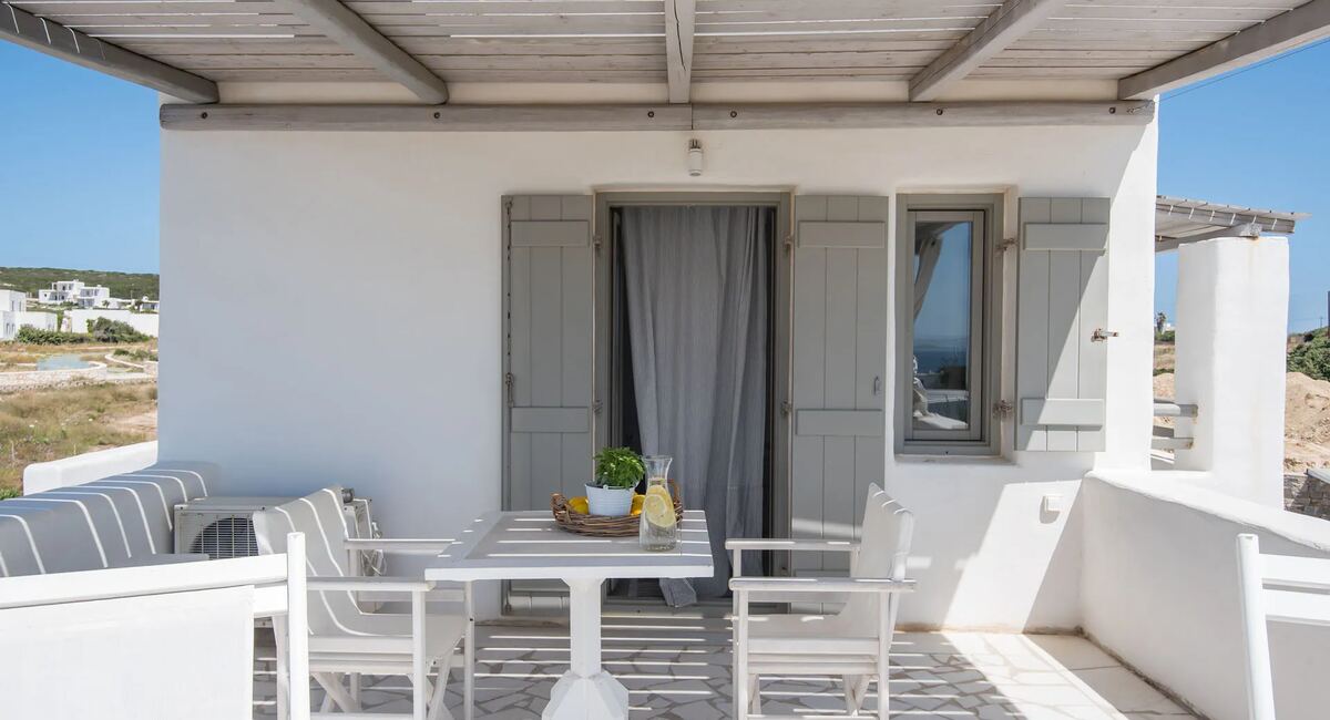 Aeraki Villas