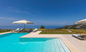 Alessia Luxury Villas