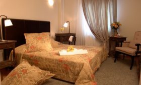 Aloni Hotel & Spa (incl. auto)