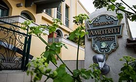 Amfitriti Palazzo (incl. auto)