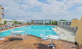 Antigoni Beach Resort