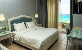 Antigoni Beach Resort