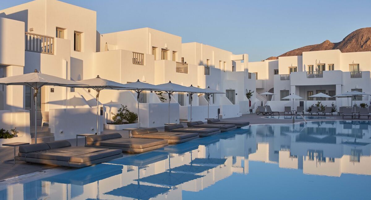 Aqua Blue Hotel