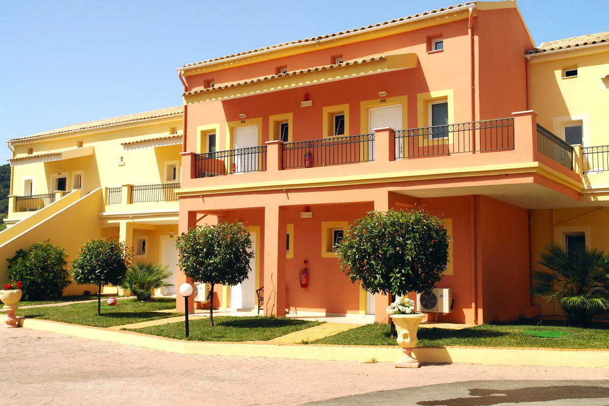 Aqualand Resort Hotel