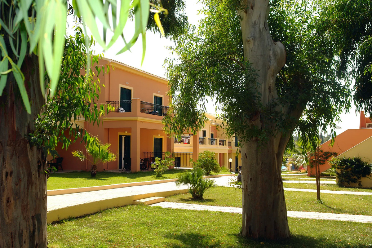 Aqualand Resort Hotel