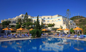 Arion Palace Hotel (incl. auto)