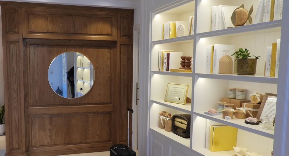 Armata Boutique