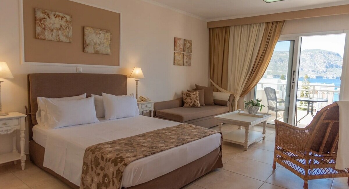 Astron Princess Hotel