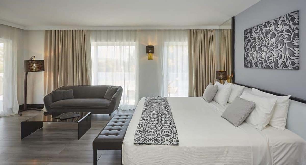Athenian Riviera Hotel Suites