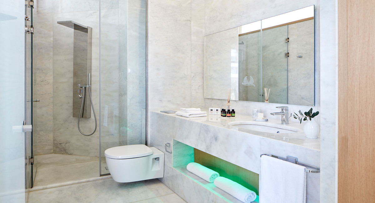 Avra Hotel