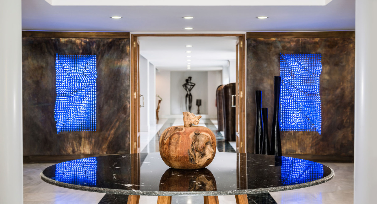 Avra Hotel