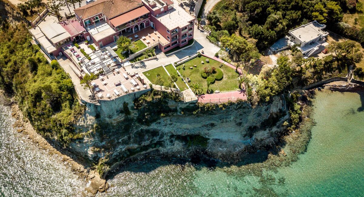 Balcony Boutique Hotel