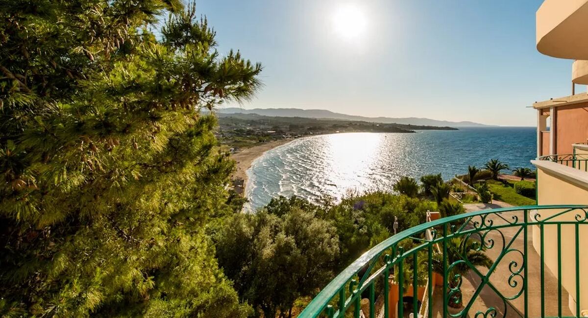 Balcony Boutique Hotel