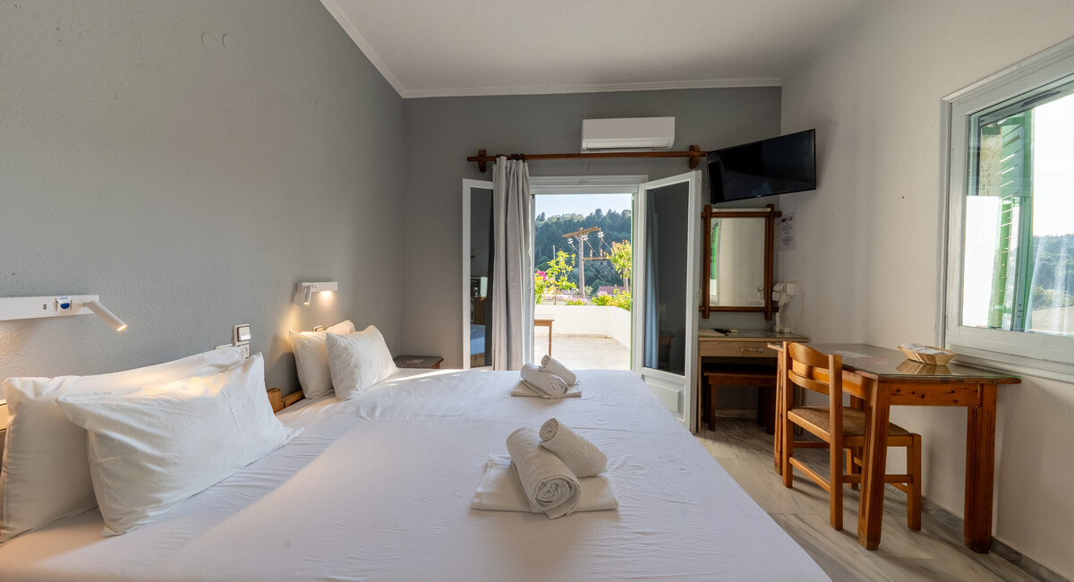 Bastas Hotel Lakka Paxos