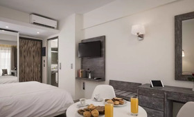 Bio Suites Hotel (incl. auto)