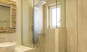 Cyano Boutique hotel (incl auto)