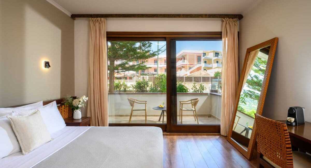Elisso Hotel