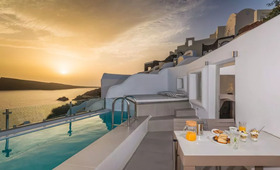 Elite Suites Oia