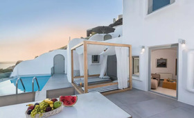 Elite Suites Oia