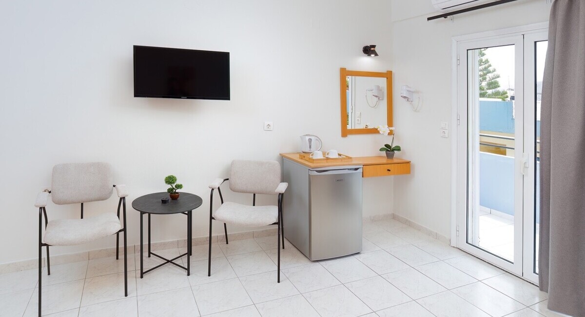 Emi Seaside Amoudara