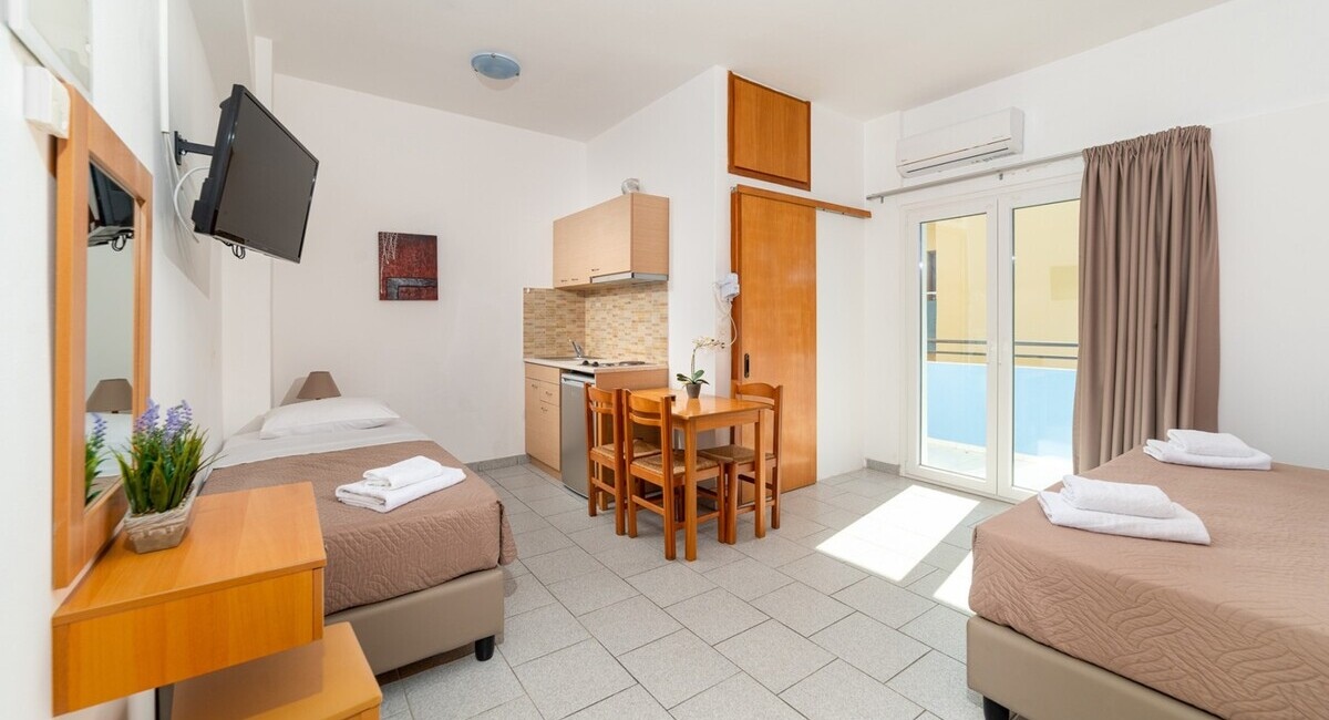 Emi Seaside Amoudara