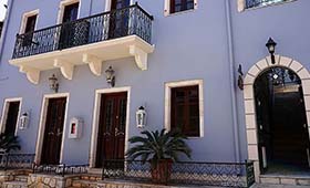 Faros Suites