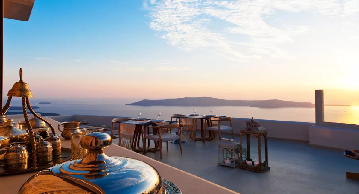 Gold Suites Santorini
