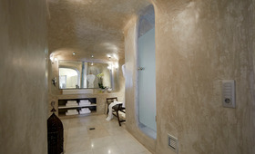 Iliovasilema Suites 