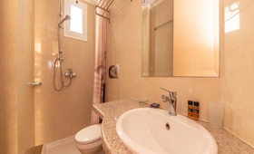 Kalias Hotel - Foto 12