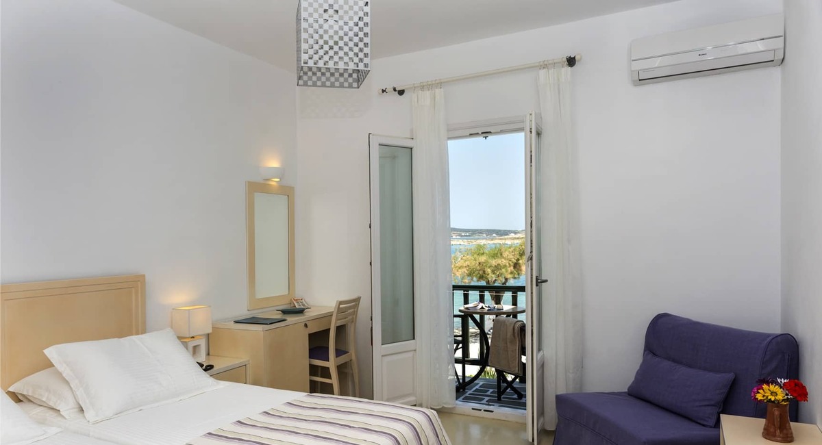 Kalypso hotel apartments Paros