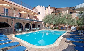 Kleoni aparthotel (incl. auto)