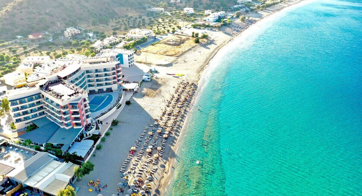 Konstantinos Palace