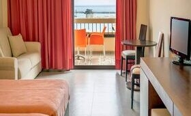 Kymi Palace (incl. auto)