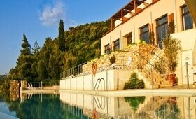 Kymi Palace (incl. auto)