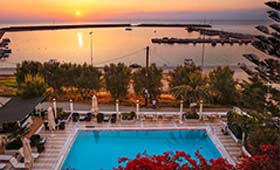 Kyparissia Beach