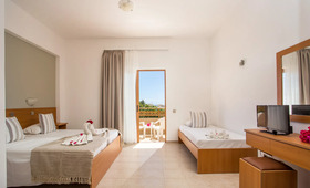 Ledras Beach Hotel & Villas