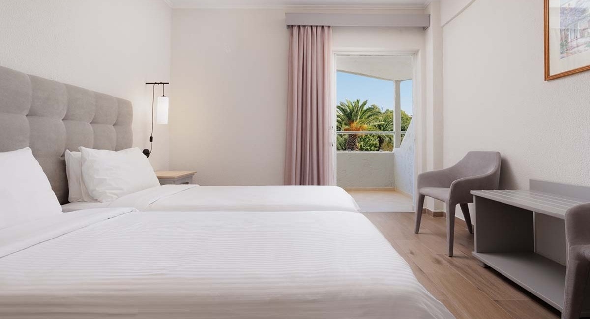 Livadi Nafsika Dassia Corfu