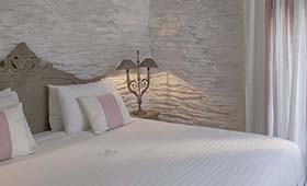 Micra Anglia Boutique Hotel Andros