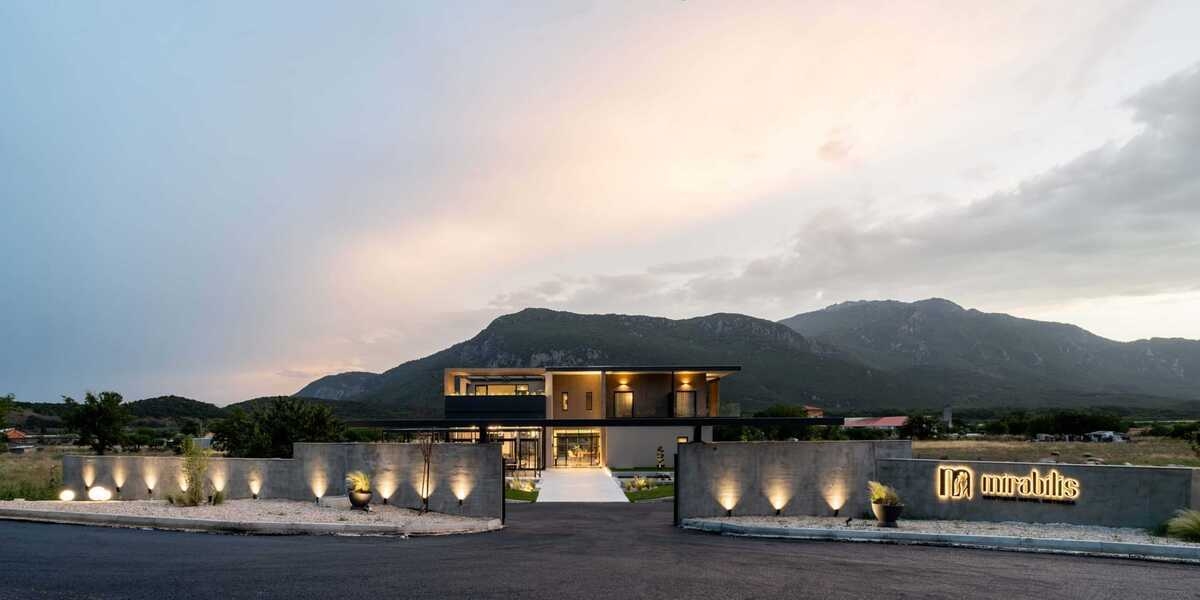 Mirabilis Boutique Hotel