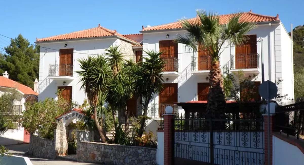 Myrtoo Studios Kyparissi