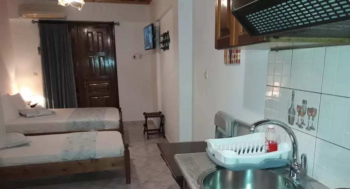 Myrtoo Studios Kyparissi