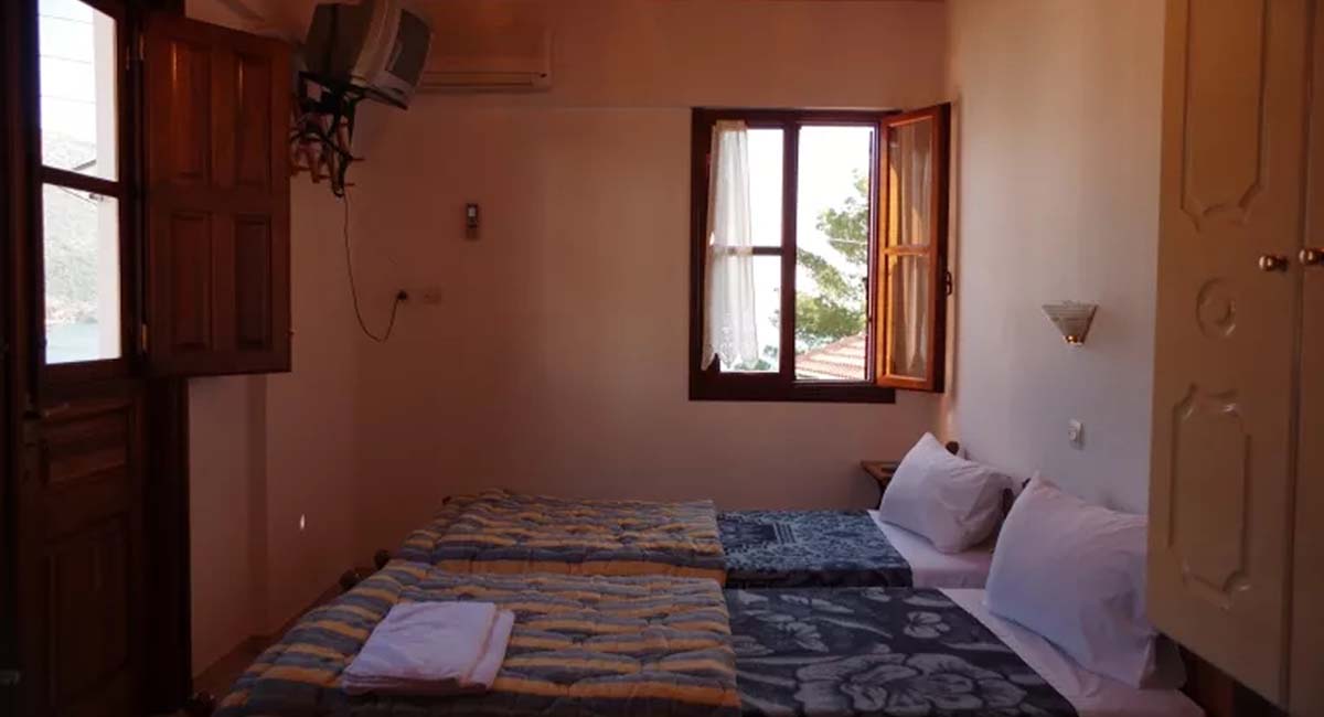 Myrtoo Studios Kyparissi