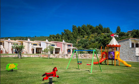 Nefeli Villas & Suites (incl. auto)